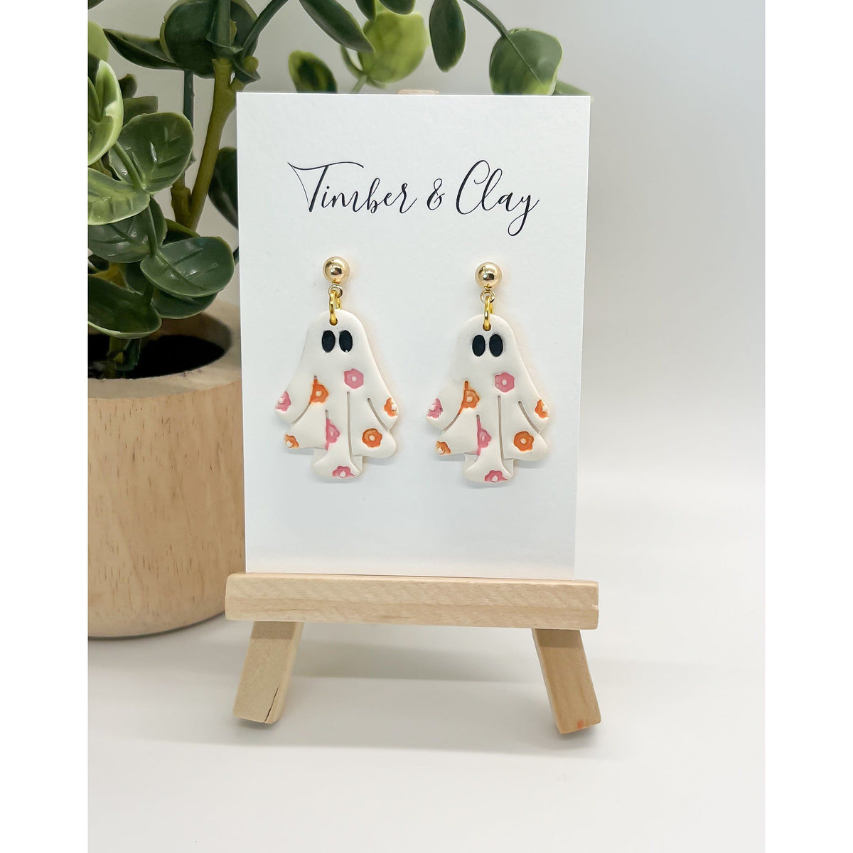 Daisy Ghost Clay Earrings