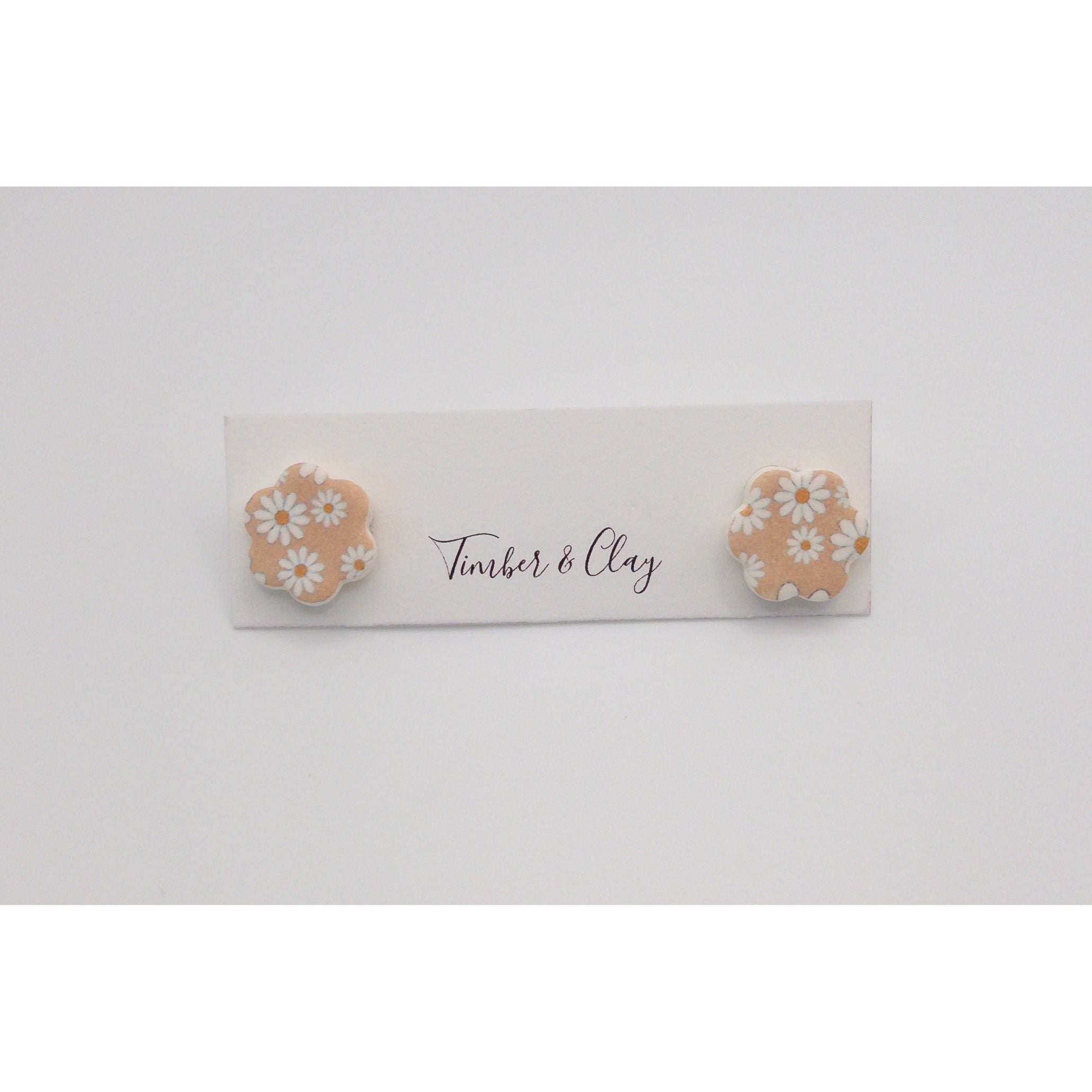 Daisy Flower Studs - Timber and Clay